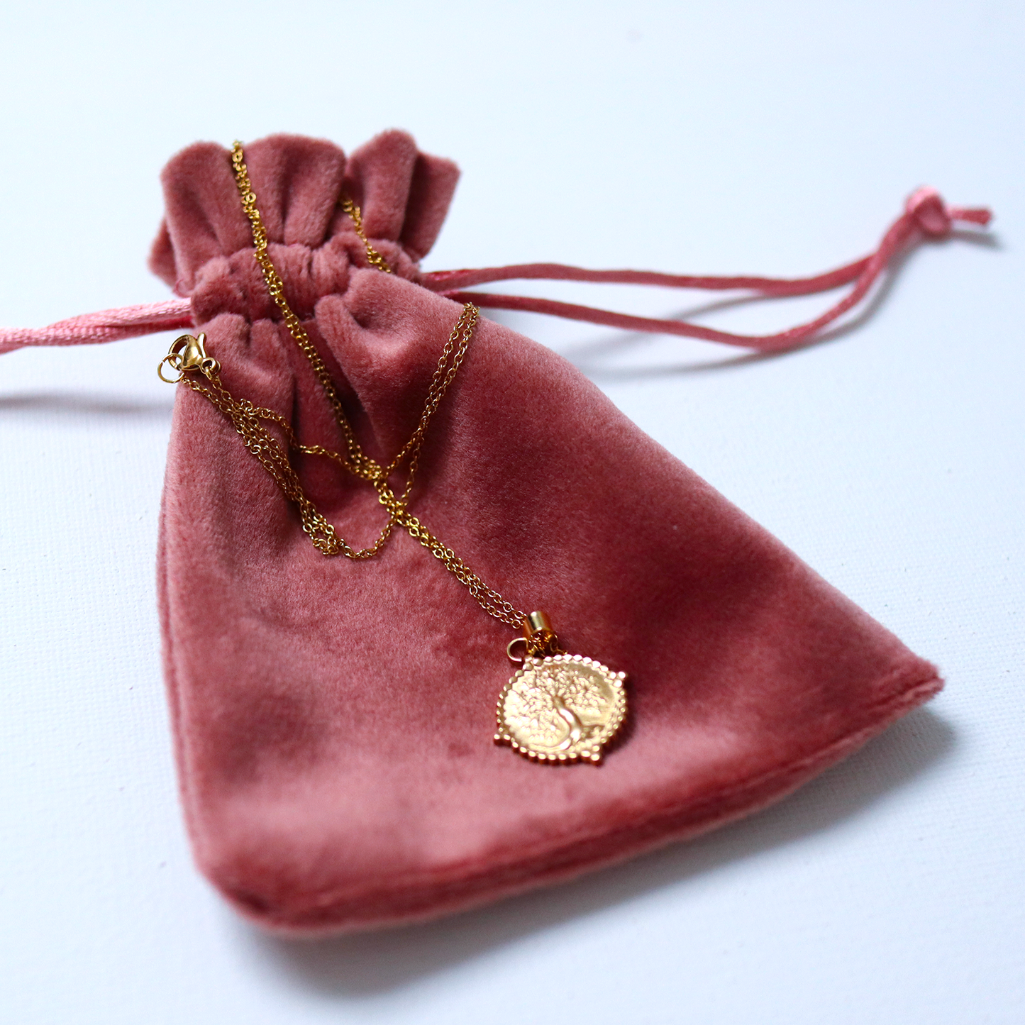 Yehuda Wear ketting: The Tree of Life (goud)