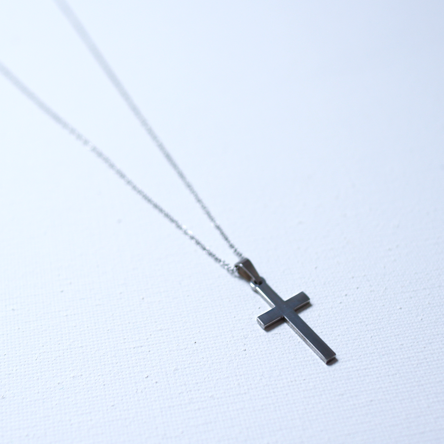 Yehuda Wear ketting: The Cross (zilver)